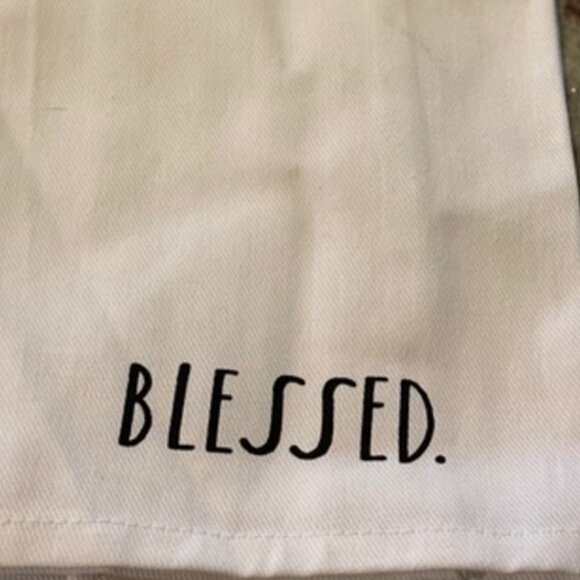 Rae Dunn Blessed & Grateful Kitchen/Bath Hand Towels - Picture 5 of 6